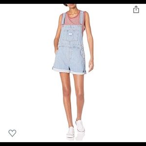 Levi’s Shortall